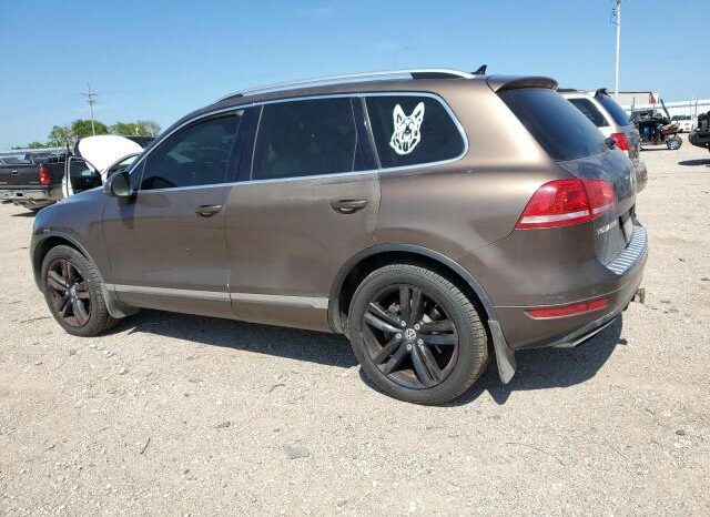 
								2014 Volkswagen Touareg full									