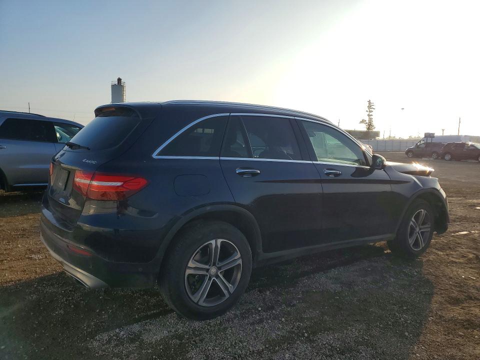 2016 Mercedes-benz Glc