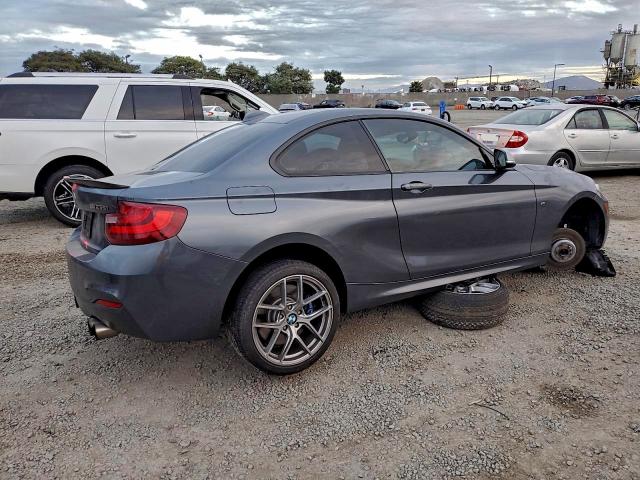 2014 BMW M2