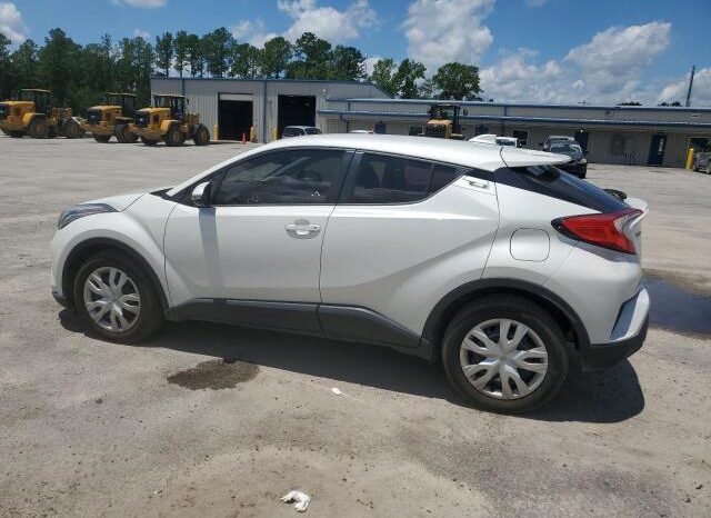 
								2021 Toyota C-hr full									