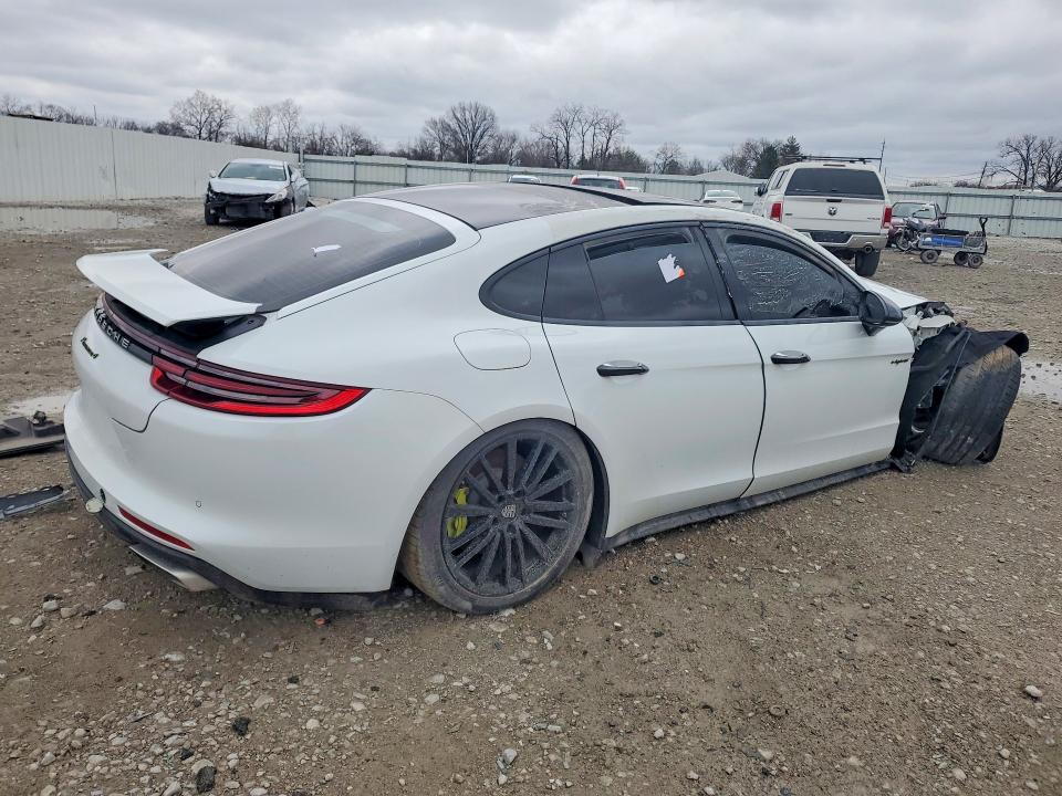 2018 Porsche Panamera