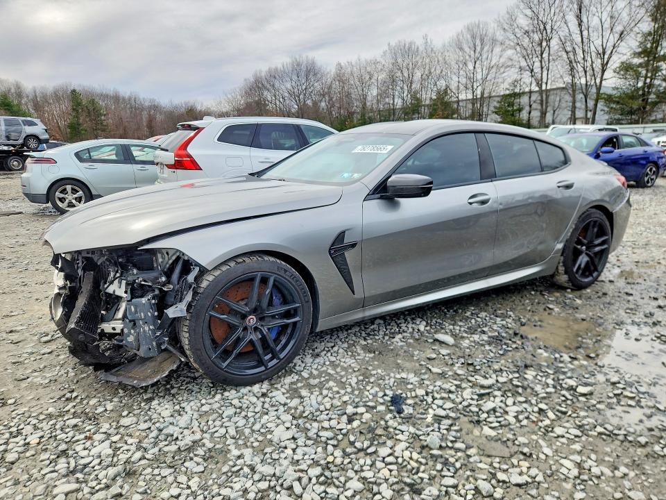 2020 BMW M8