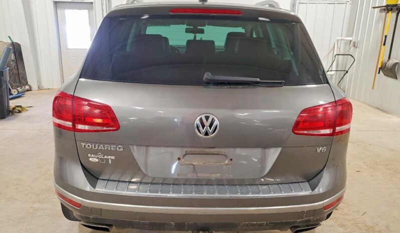 
								2016 Volkswagen Touareg full									