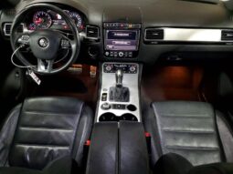 
										2017 Volkswagen Touareg full									