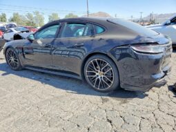 
										2022 Porsche Panamera full									
