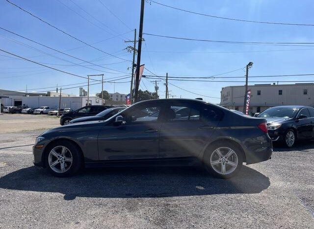 
								2013 BMW 3 series full									