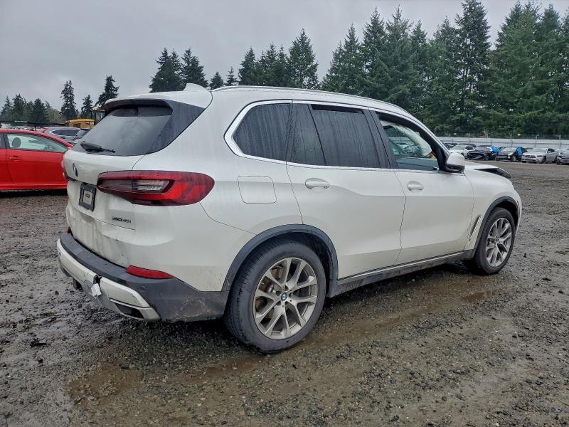 2021 BMW X5