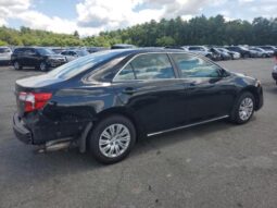 
										2014 Toyota Camry base full									