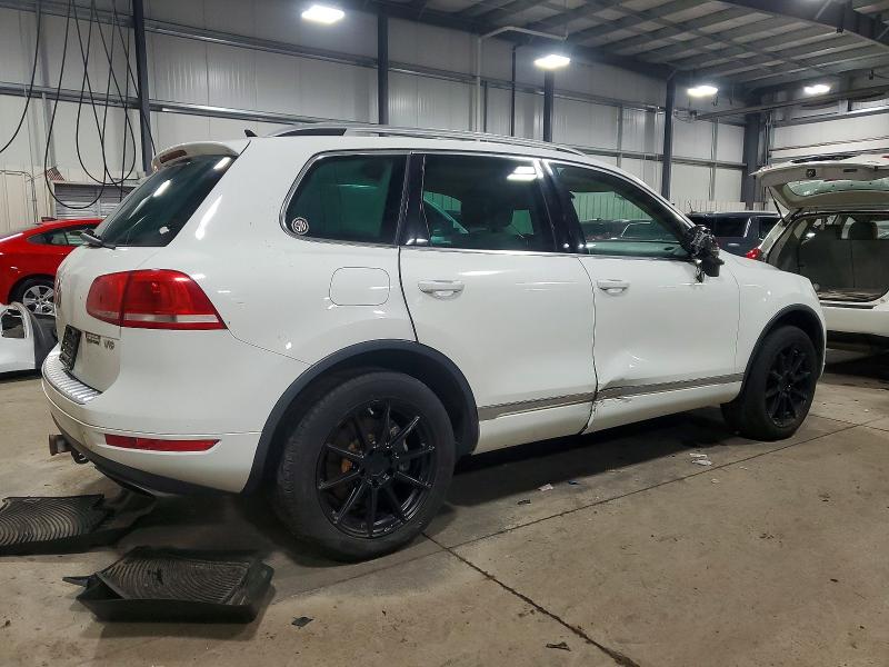 2012 Volkswagen Touareg