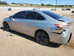 
										2016 Toyota Camry le full									