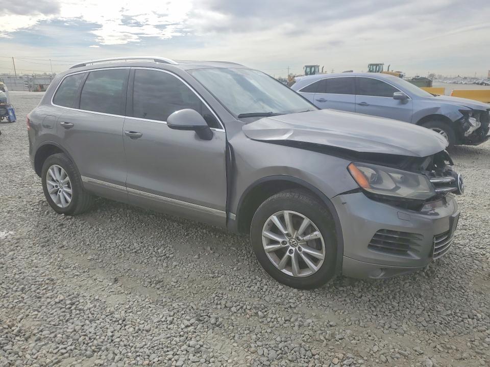 2013 Volkswagen Touareg
