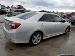 
										2013 Toyota Camry full									