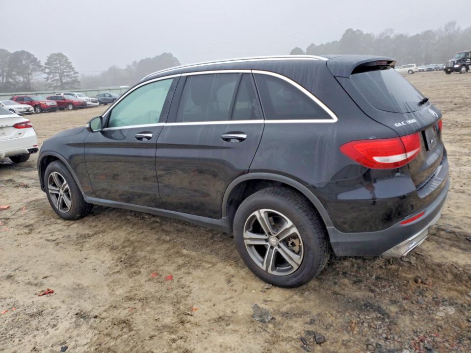 2016 Mercedes-benz Glc