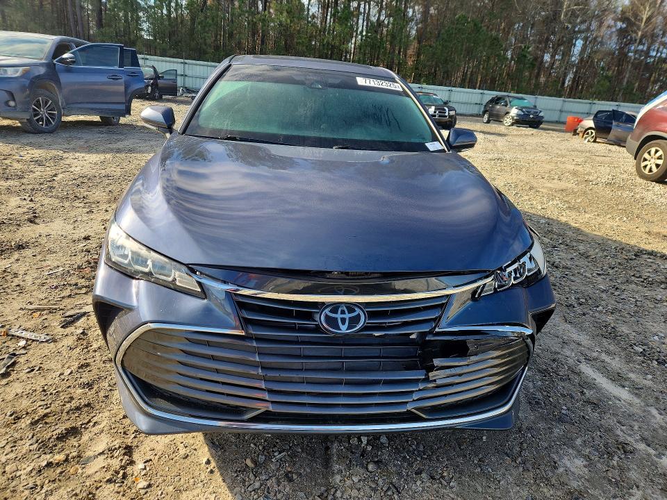2019 Toyota Avalon