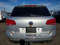 
										2017 Volkswagen Touareg full									