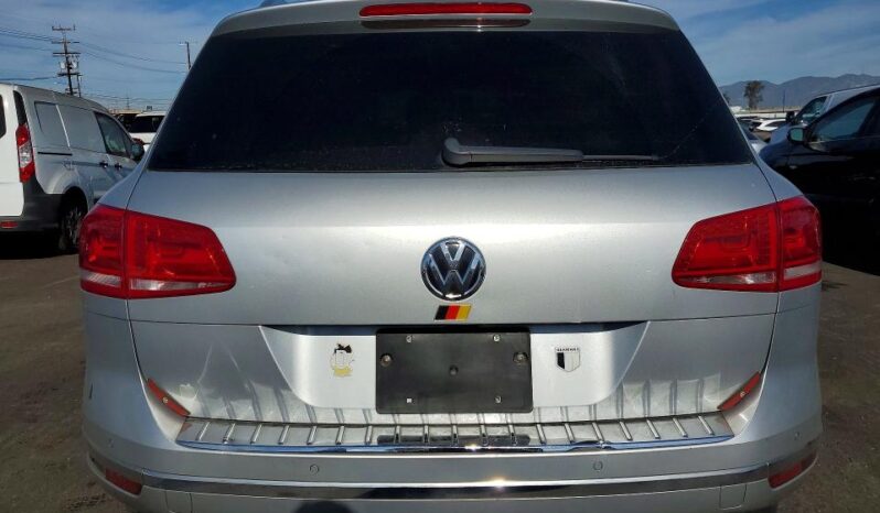 
								2017 Volkswagen Touareg full									