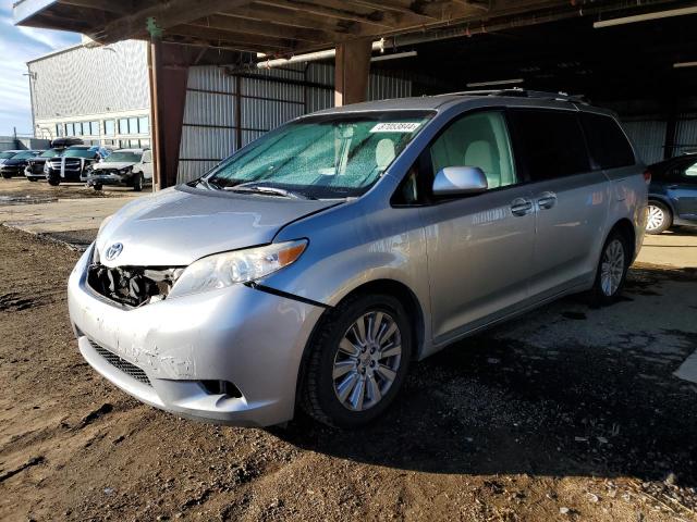 2013 Toyota Sienna
