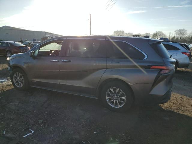 2021 Toyota Sienna xle