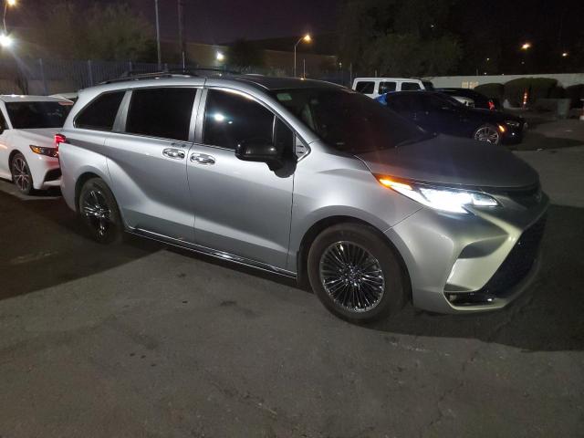 2022 Toyota Sienna