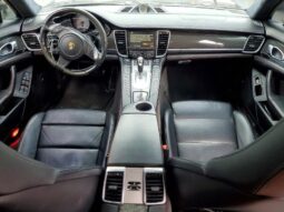 
										2016 Porsche Panamera full									