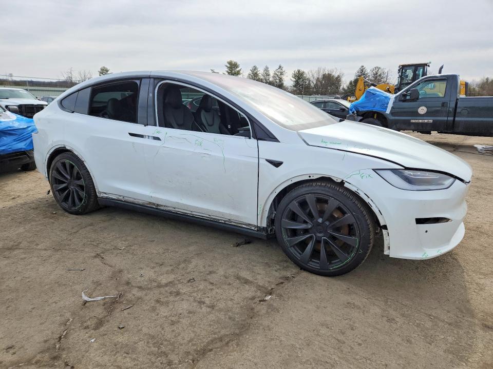 2022 Tesla Model x