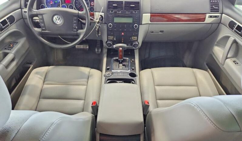 
								2004 Volkswagen Touareg full									