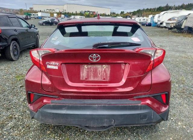 
								2018 Toyota C-hr full									