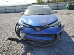 
										2018 Toyota C-hr full									