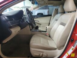 
										2012 Toyota Camry base full									