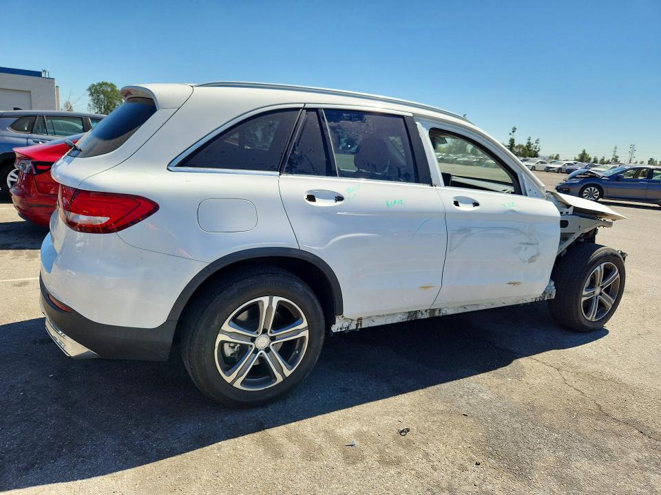 2016 Mercedes-benz Glc