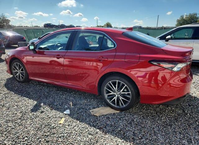 
								2023 Toyota Camry xle full									