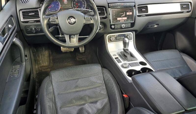 
								2017 Volkswagen Touareg full									
