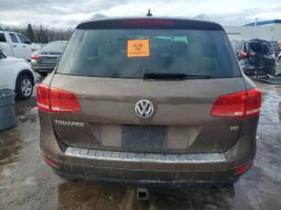 
										2014 Volkswagen Touareg full									