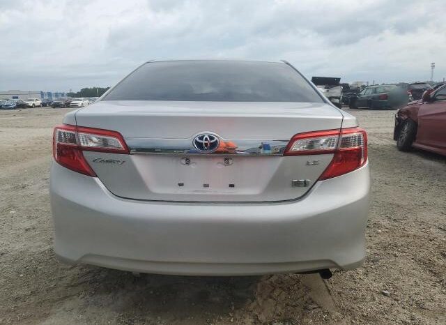 
								2012 Toyota Camry hybr full									