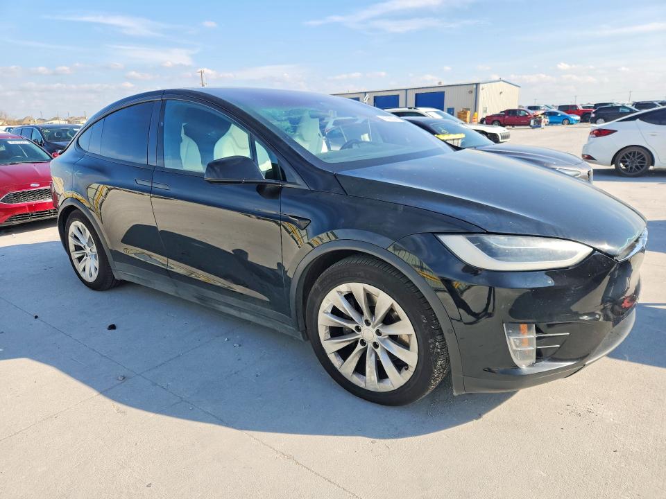 2017 Tesla Model x