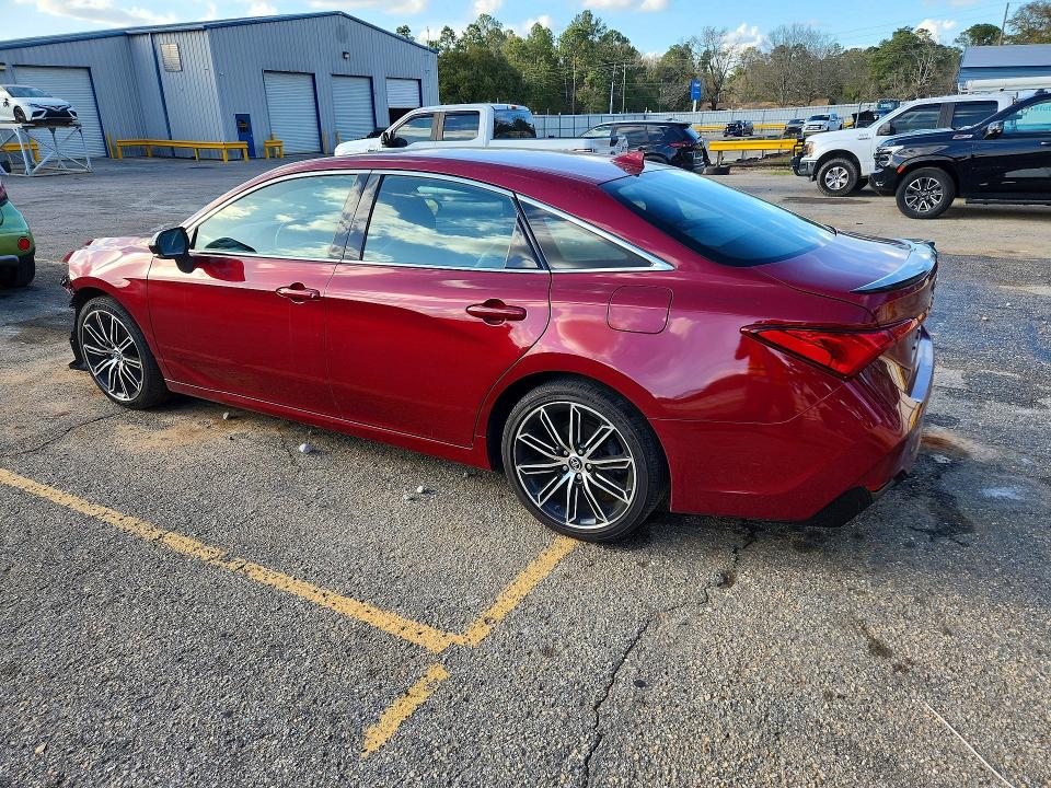 2019 Toyota Avalon