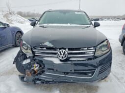 
										2013 Volkswagen Touareg full									