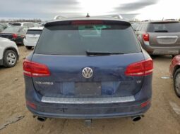 
										2014 Volkswagen Touareg full									