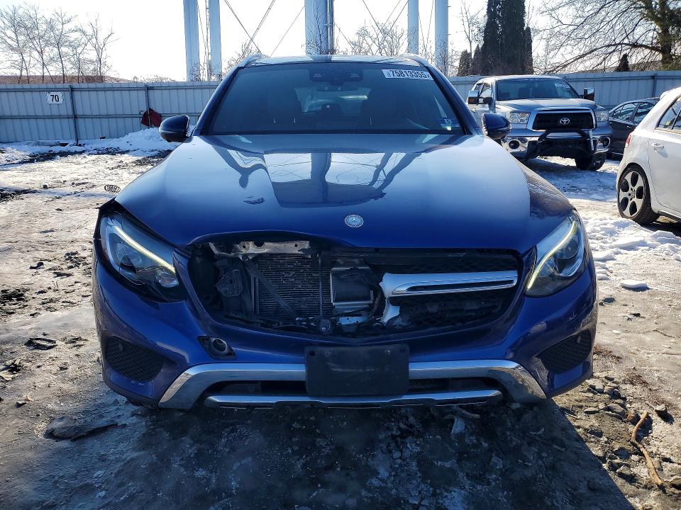 2017 Mercedes-benz Glc