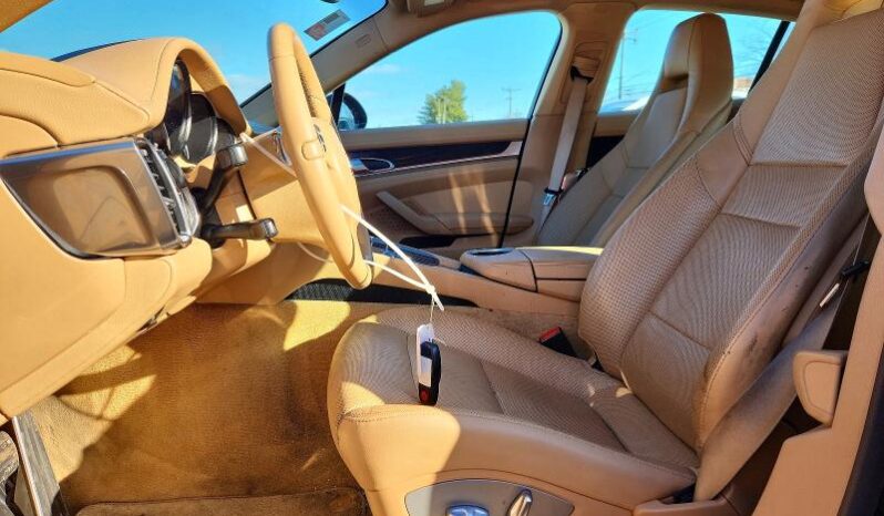 
								2012 Porsche Panamera full									