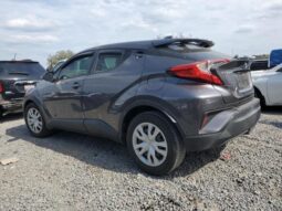 
										2019 Toyota C-hr full									