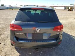 
										2013 Volkswagen Touareg full									