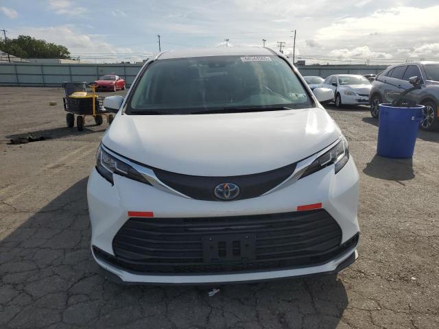 2021 Toyota Sienna