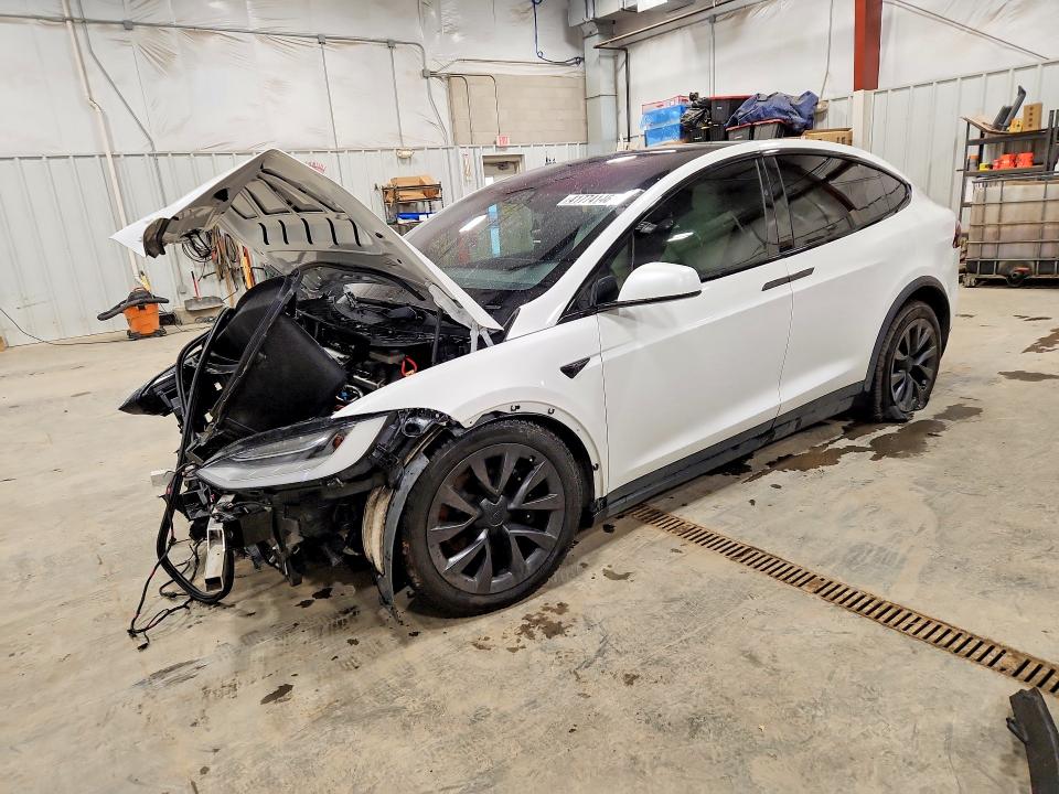 2022 Tesla Model x