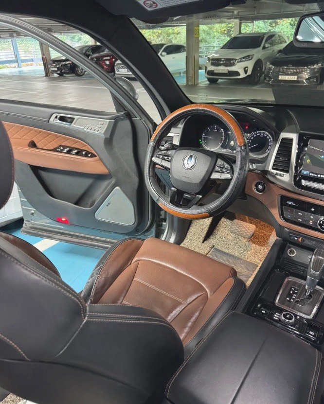 SSANG YONG REXTON