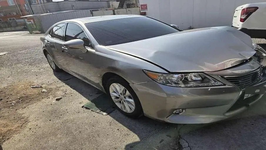 LEXUS ES300H