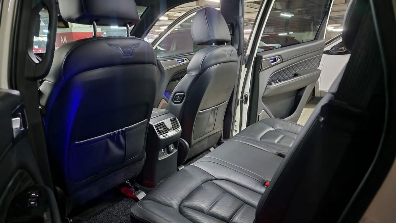 MERCEDES BENZ AMG G63