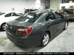 
										2012 Toyota Camry full									