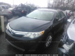 
										2013 Toyota Camry full									