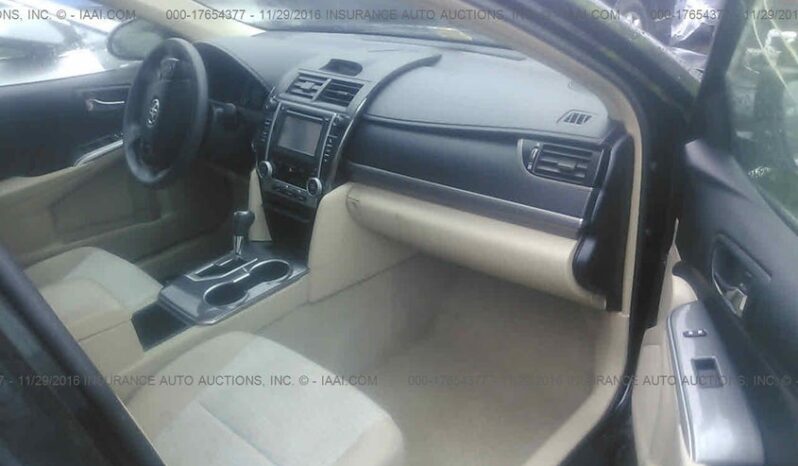
								2013 Toyota Camry full									